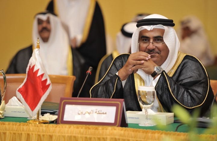  اختراق حساب وزير الخارجية البحريني