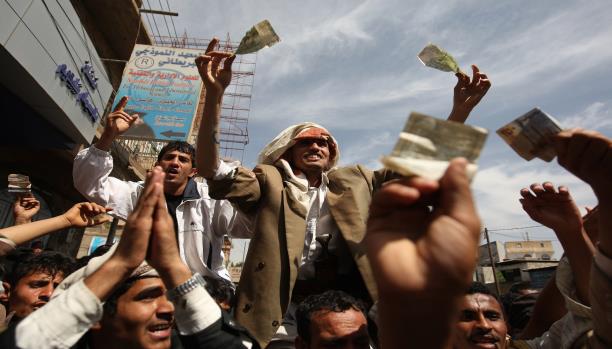 الديون المتعثّرة تطوّق شركات اليمن