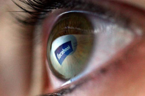 ألمانيا تخسر 35 مليار دولار بسبب موقع الفيس بوك
