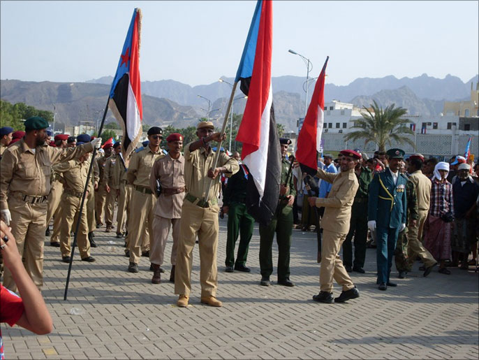 مليشيات الحوثي تدرب «عناصر الحراك الجنوبي» في معسكر سري لإحداث فوضى في عدن