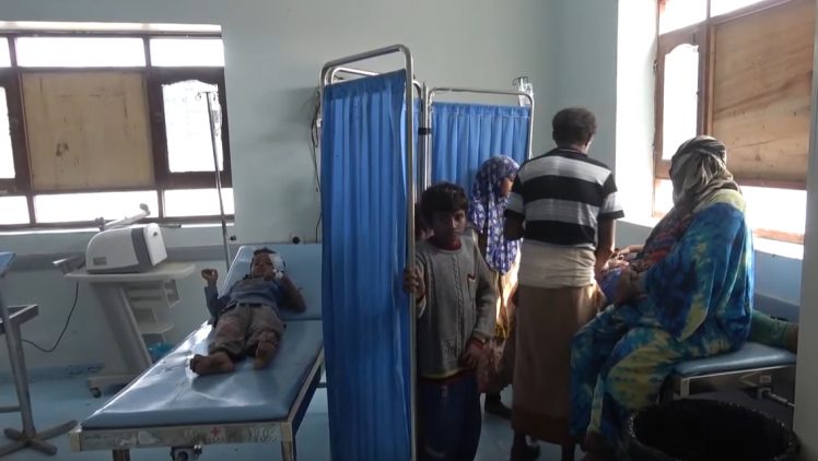 مقتل وإصابة أربعة أطفال وامرأة بحوادث استهداف حوثي في الحديدة 