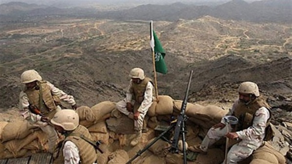 مفتي المملكة يحث رجال الأعمال على مساعدة القوات السعودية المرابطة على الحدود مع اليمن