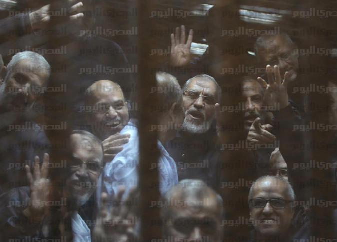 مصر: «شهداء الاتحادية» تطالب بوقف محاكمة قادة الإخوان