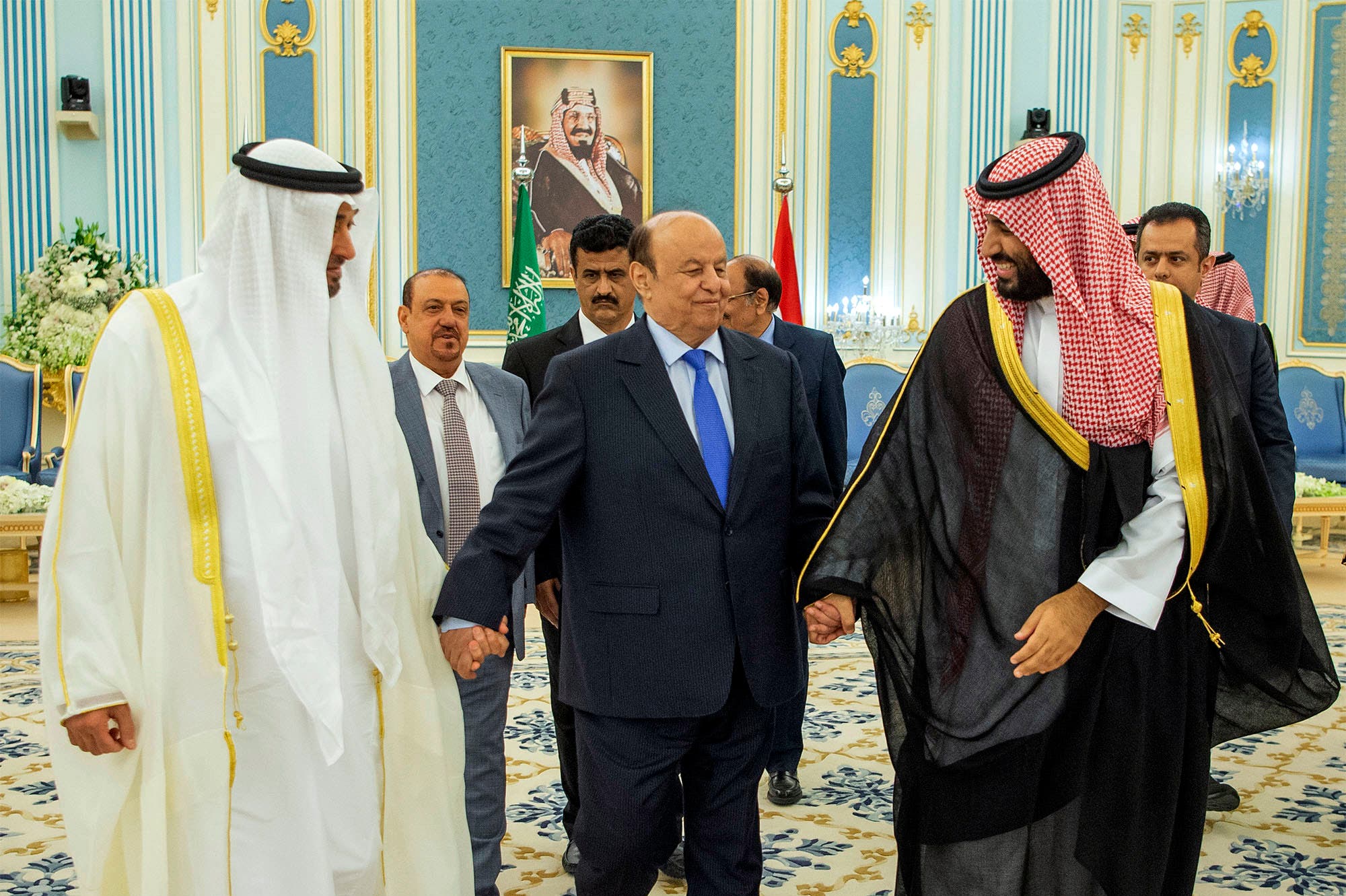 اتفاق الرياض على كف عفريت والحكومة تحذر من مغبة إفشاله