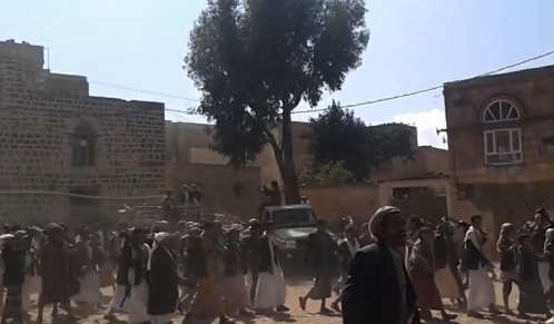 قتلى وجرحى في اشتباكات مسلحة بين الحوثيين وقبائل الطويلة في المحويت