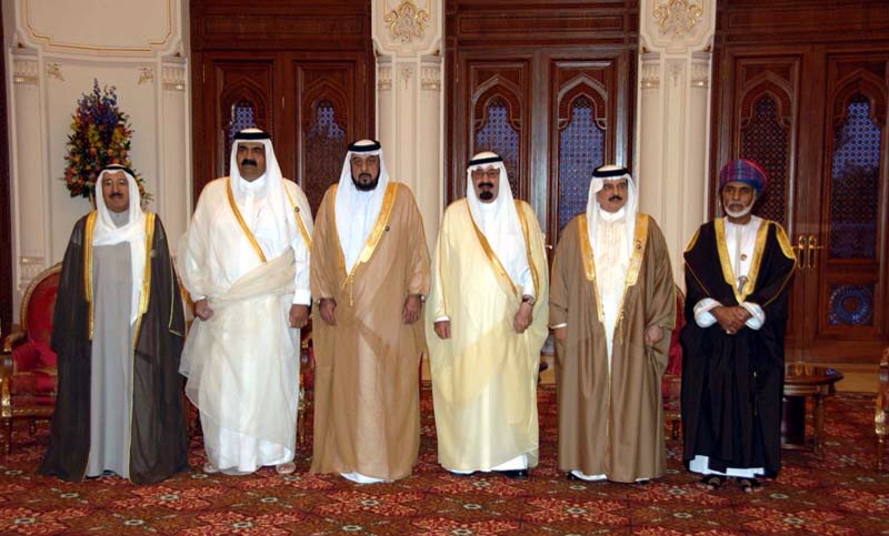 البحرين: لن يعود السفراء إلى قطر حتى تنفذ الدوحة الاتفاق