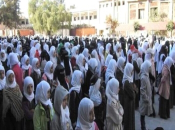 طالبات إحدى مدارس العاصمة صنعاء