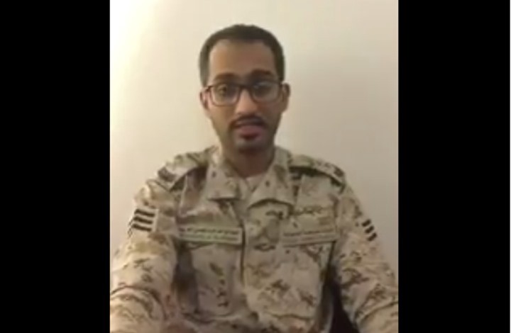 سعودي يدعي أنه ضابط في الجيش يرتد عن الإسلام 