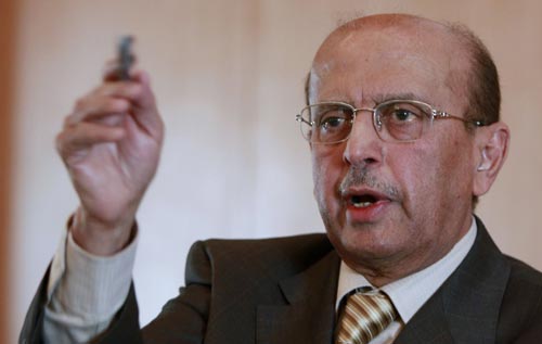 وزير الخارجية اليمني : نرفض تسليم السفارة السورية بصنعاء لجماعات «إرهابية»