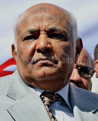 محمد سالم باسندوة رئيس اللجنة التحضيرية للحوار الوطني