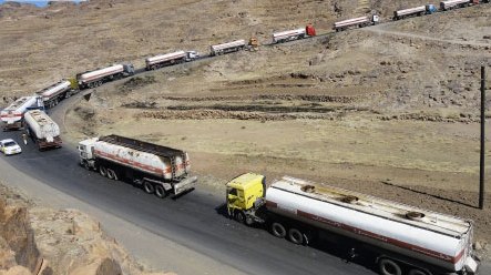 شركة النفط بشبوة توجة نداء عاجلاَ لسلطات مأرب بعد ماحدث لناقلاتها