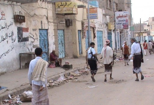 زنجبار اليمنية تحيا مثخنة بجروح الحرب والألغام والأوبئة
