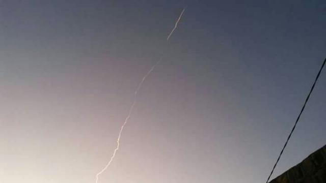 مليشيا الانقلاب تطلق صاروخاً باليستياً استهداف معسكر الرويك بمأرب
