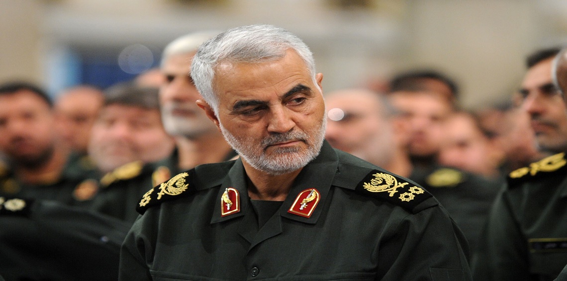 وفد رفيع من حماس يصل إيران لتعزية قاسم سليماني (صور)