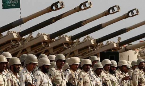 قوات خاصة سعودية تستولي على أكبر ترسانة أسلحة وحالة إحباط وانهيار شامل للحوثيين