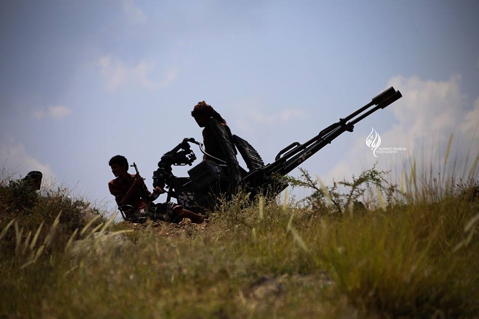 مقتل 4 حوثيين بنيران قوات الجيش الوطني في تعز