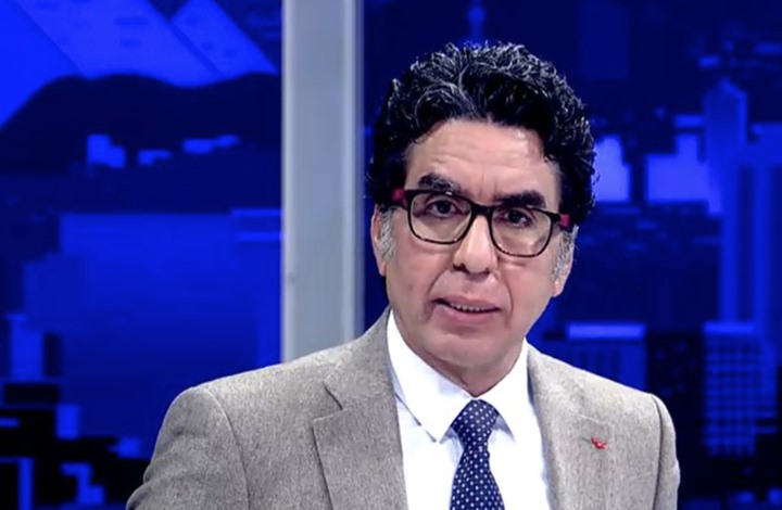 الإعلامي محمد ناصر بث خلال برنامجه التسريب الصوتي - أرشيفية