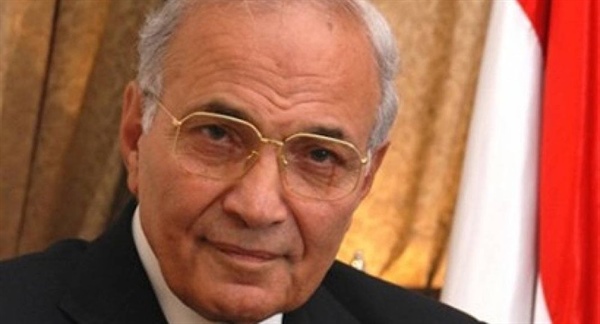 أحمد شفيق يعلن تراجعه عن خوض الانتخابات الرئاسية في مصر
