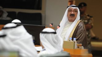 الكويت تنفي تصريحات منسوبة لوزير الدفاع حول وجود أزمة مع العراق