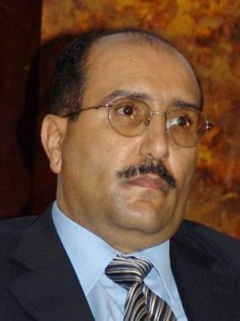 وزير الثقافة السابق خالد الرويشان