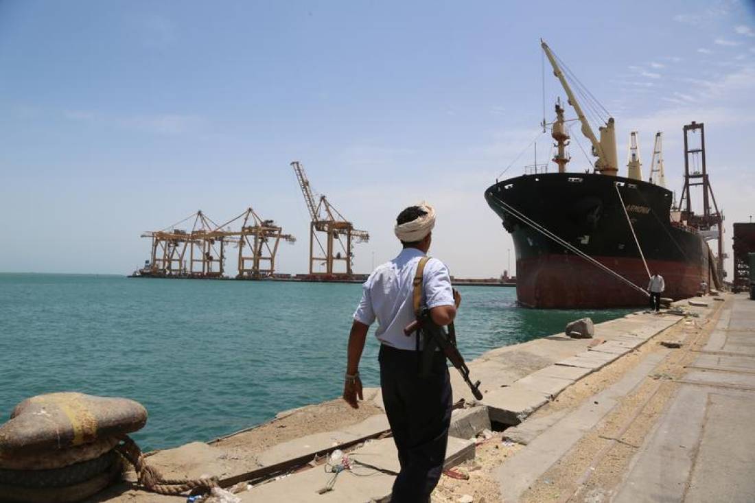 الأمم المتحدة والتحالف العربي يسحبان 8 سفن تجارية من ميناء الحديدة