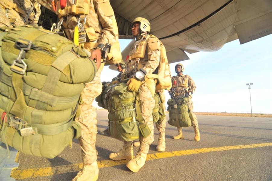 القوات البرية السعودية تعلن عن فتح باب القبول في وحدات المظليين والقوات الخاصة