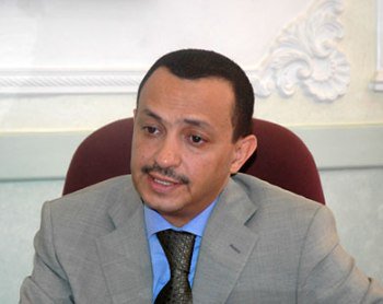 وزير السياحة السابق نبيل الفقيه