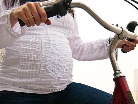 ركوب الدراجات من الرياضات غير الخطيرة أثناء الحمل شرط استشارة ال