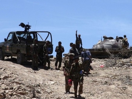 غارة أمريكية جنوب اليمن تحصد 8 من عناصر القاعدة بينهم مسؤول مالي للتنظيم