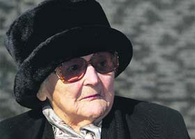 وفاة جاسوسة الحرب العالمية الثانية نانسي ويك عن 98 عاماً