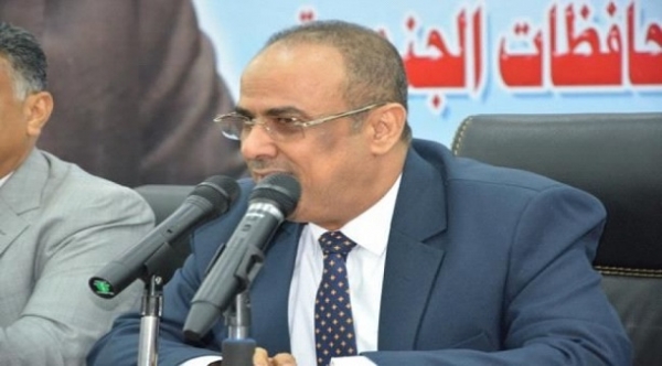 نائب بن دغر يسخر من خروج «طارق صالح» لقتال الحوثيين ورهان الأمارات عليه