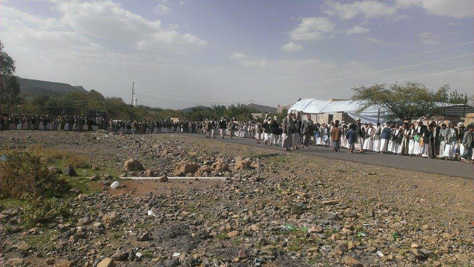 الحوثيون يحشدون لحصار العاصمة صنعاء تحت غطاء إسقاط الجرعة
