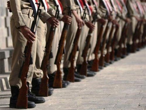 وزارة الخدمة المدنية: توظيف 250 ألف شخص منذ بداية الثورة الشبابية في اليمن
