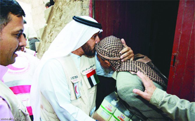 الهلال الأحمر الإماراتي يتكفل بعلاج 53 جريحا يمنيا في مستشفيات الهند