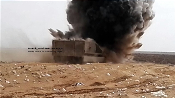 قوات الجيش تصد هجوماً للحوثيين في ميدي ومقتل 14 حوثياً بغارات جوية للتحالف