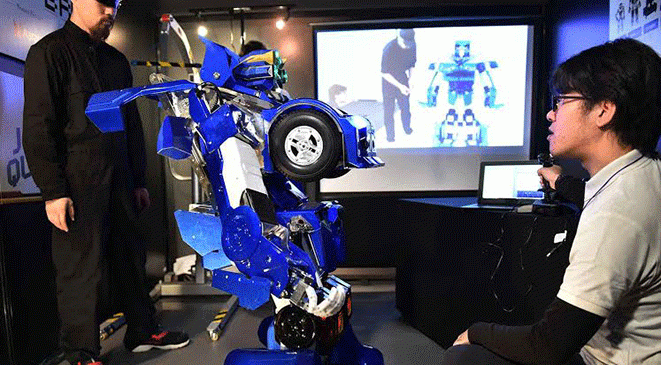 بالصور.. اليابان تصنع روبوت يتحول إلى سيارة
