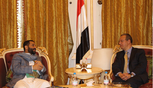 حميد الاحمر ألتقى مساعد الأمين العام للأمم المتحدة لشؤون اليمن ج