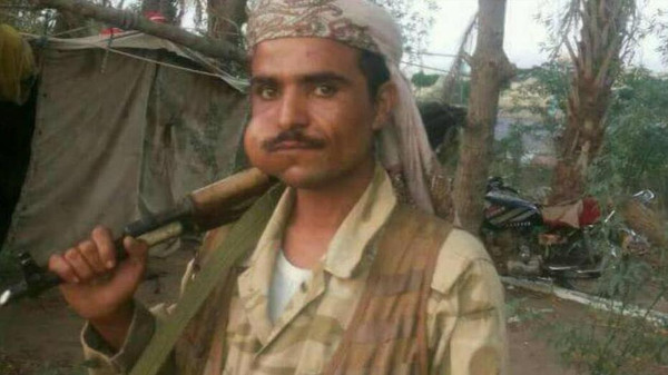 القيادي الحوثي فتح السوادي أحد القتلى جراء خلافات على نهب الإغاث