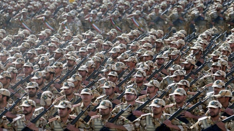ما هو حجم القوة العسكرية الإيرانية؟