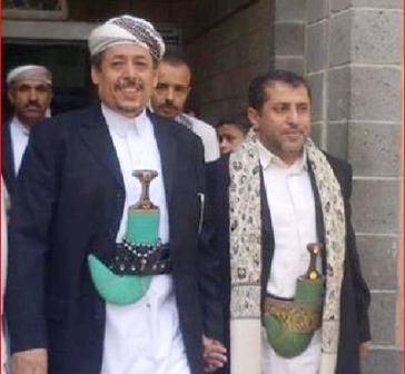 محافظ حجة ورئيس فرع المؤتمر يقودون حملة تمرد على قرارات رئاسية يسلمون فيها المحافظة للحوثيين