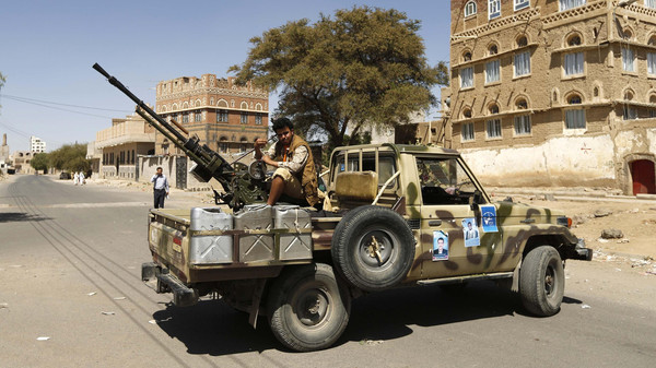 الحوثيون يرسلون تعزيزات عسكرية إلى العاصمة صنعاء
