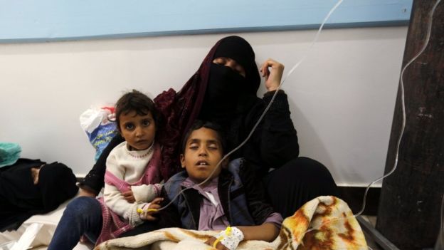 ثلاثة مسشتفيات خاصة وشركة أدوية في صنعاء تعلن استقبال حالات الكو