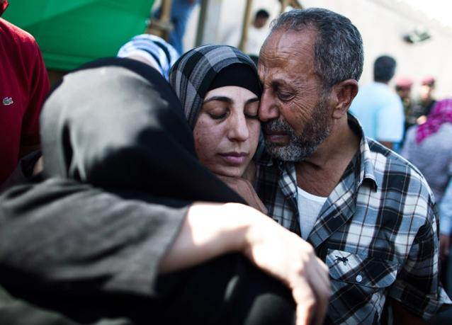 عائلة يهودية تعلن جائزة 100 ألف دولار لمن يقتل أسيرين فلسطينيين 