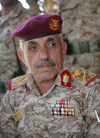 اللواء علي بن علي الجائفي