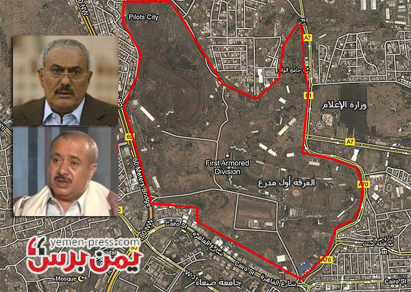 مسلحيين حوثيين بعد سرقة اثاث منزل مواطن في همدان بصنعاء (المصدر: