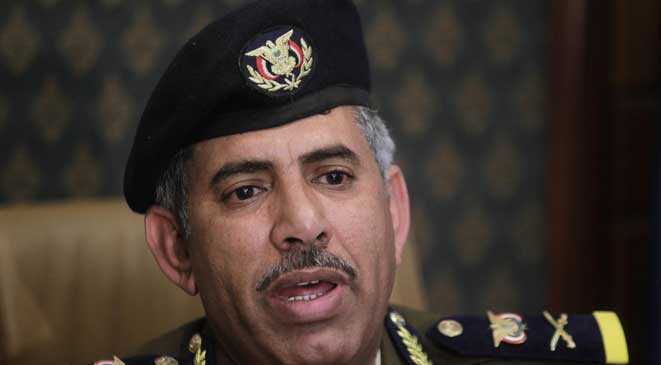 وزير الداخلية يكشف عن ضبط 21 من المتهمين بالاغتيالات و40 من عناصر القاعدة