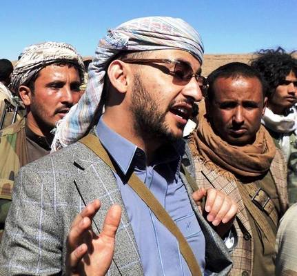 حسين الأحمر يكشف عن تقدم القبائل في حربها مع الحوثيين