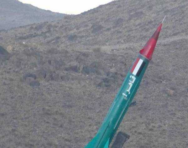 الحوثيون يطلقون صاروخا بالستيا من ذمار باتجاه الجوف لكنه سقط في مكان مجهول