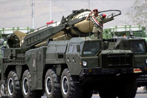 أحمد علي صالح بدأ نقل كل الصواريخ التي تتبع قيادته إلى الرئيس هادي
