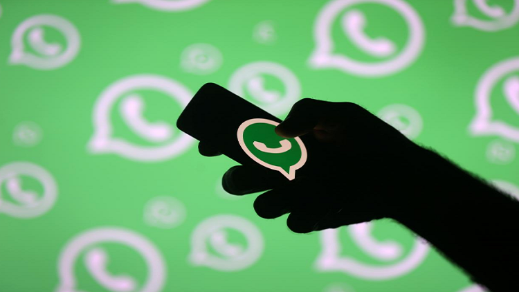 السعودية تلغي حظر تطبيقات واتساب وسكايب ولاين وفايبر وتفرض الرقابة عليها
